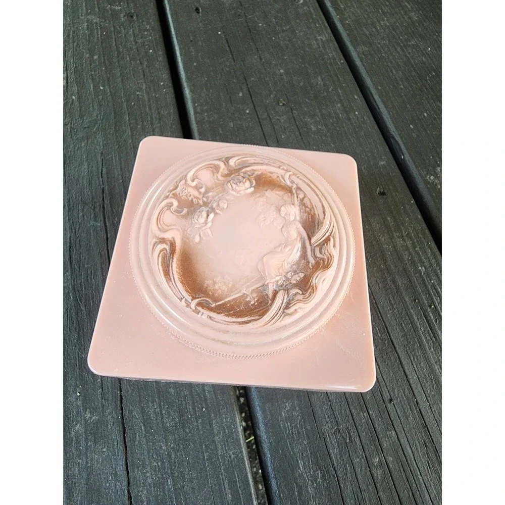 Vintage Evyan Art Nouveau White Shoulders Pink Dusting Powder Box & Poof
